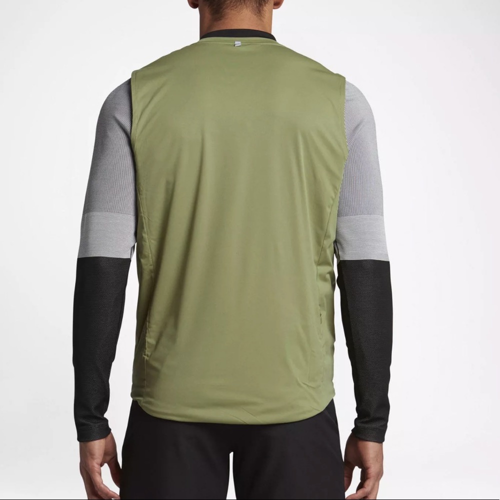 MENS NIKE GOLF ZONED AEROLAYER FULL-ZIP JACKET - Picture 3 of 6